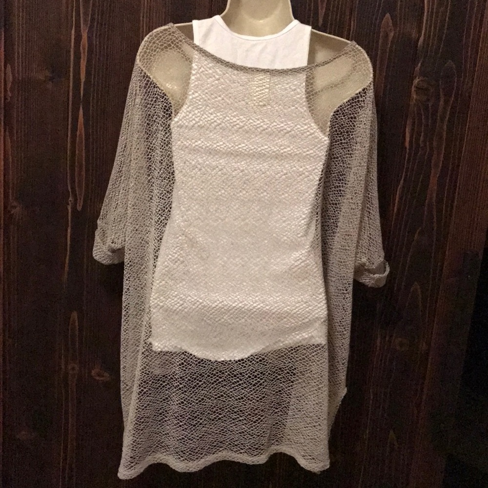 Freeloader Tunic - Picture 6 of 8